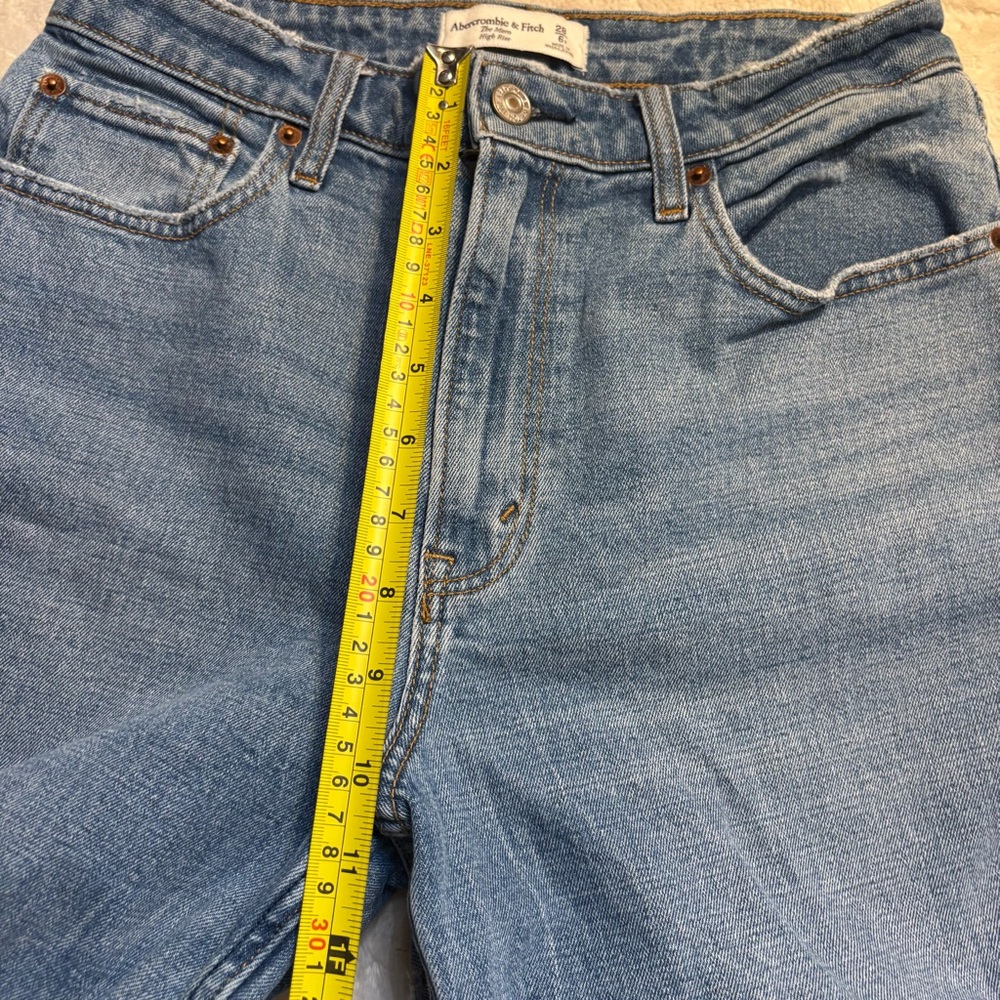 Abercrombie & Fitch Jeans Size 6 The Mom High-Rise Light Blue Curve Love Cotton - Picture 13 of 14